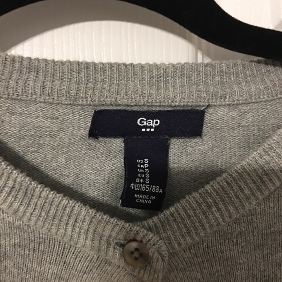 GAP White/Purple/Grey/Black button up cardigan - Picture 4 of 8